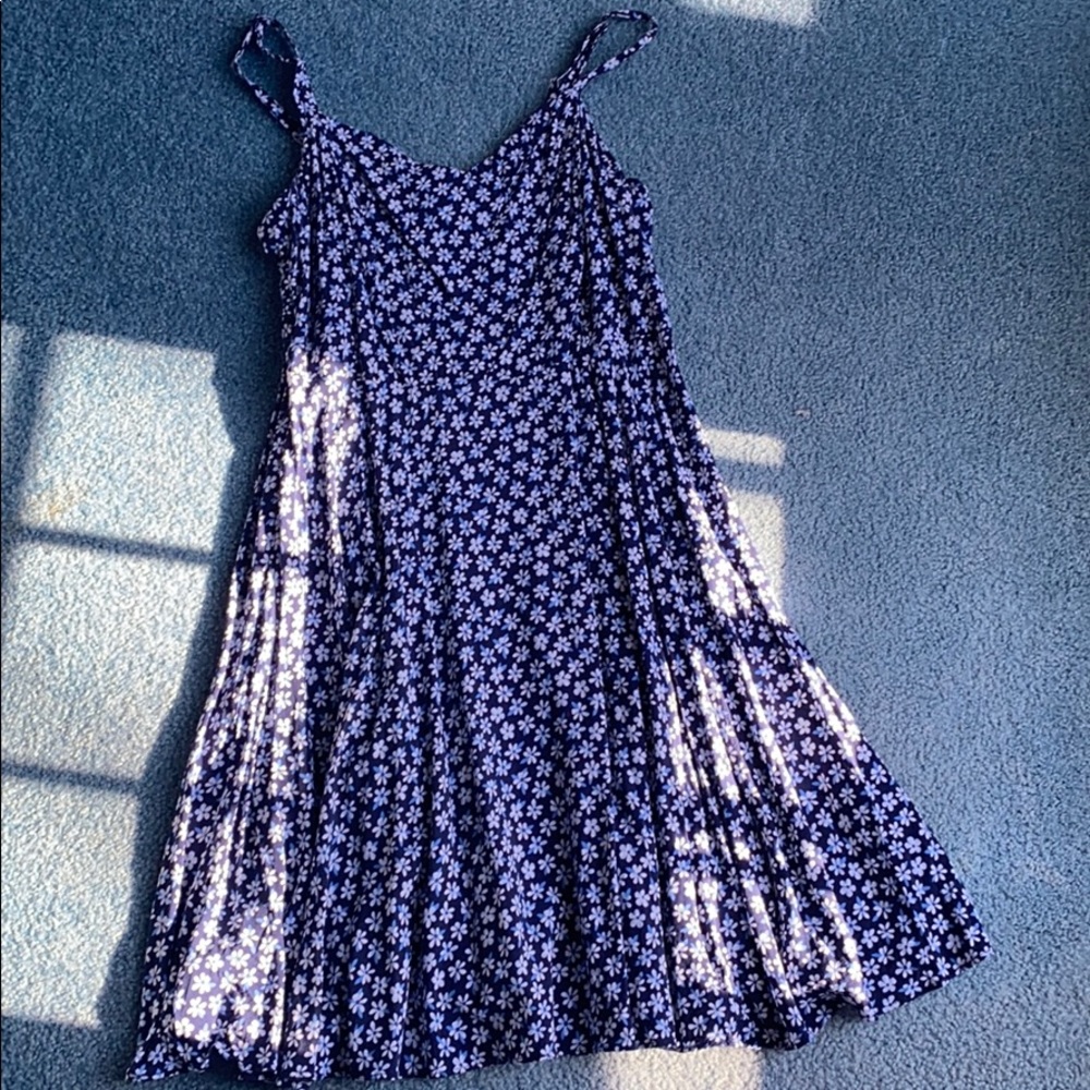 Flower dress, stretchy in back if needed